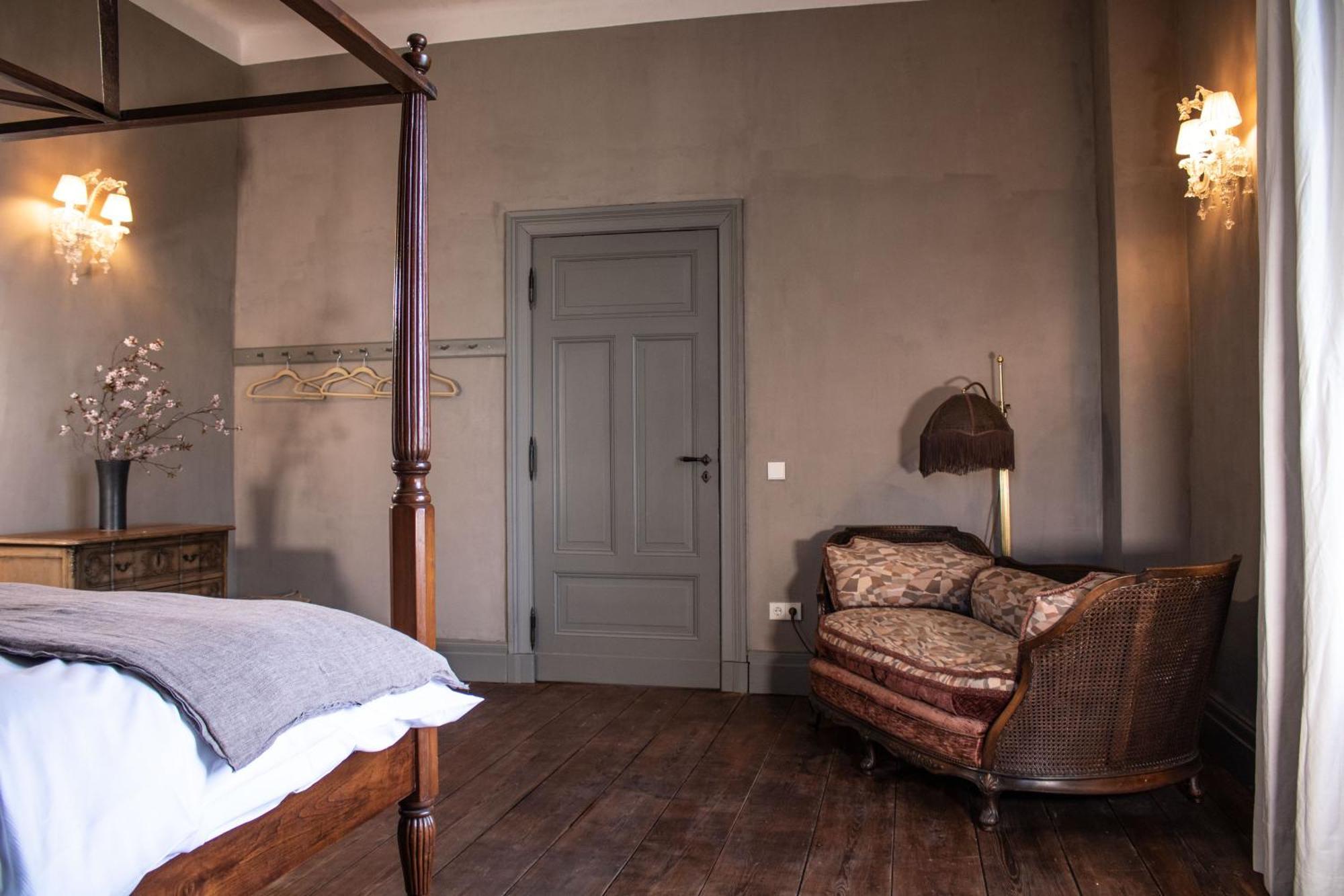 Gutshaus Zarchlin Apartment Barkhagen Стая снимка